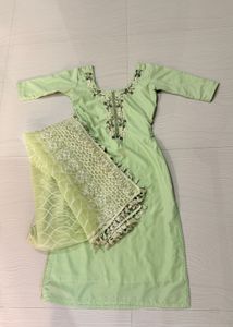 Green Kurta and dupatta