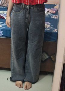 highwaisted Grey Wash Wide Leg Jeans