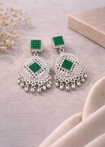 Emerald Green Dangle Earrings