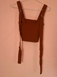 Tank top with adjustable strap