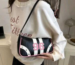 savana Stylish '96' Shoulder Bag