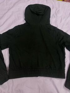 Black Cropped Zip-Up Hoodie