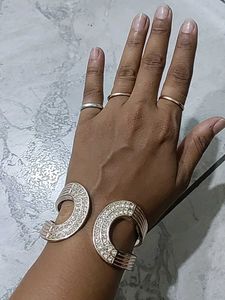 Sparkling Cuff Bracelet