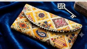 Boho Clutch with small beads.