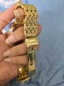 Elegant Gold Fossil Watch