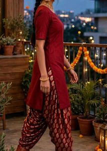 Maroon Kurta Set with Paisley Print Patiala