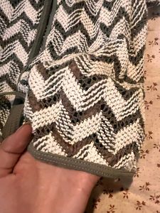 Geometric shrug
