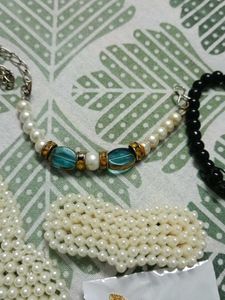 Bundle of Women's Jewelry