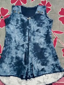 Tie-Dye Sleeveless Top