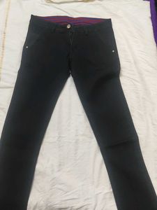 Stylish Black Jeans