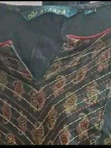 Stylish Avassa Kurta