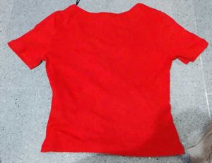 H&amp;M V-Neck Red T-Shirt