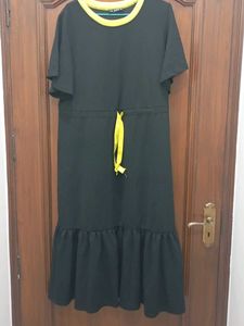 Casual Black &amp; Yellow Midi Dress
