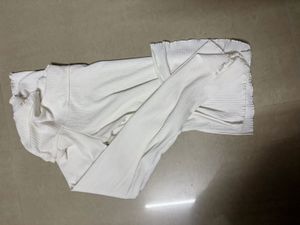 It’s a new t-shirt like crop top