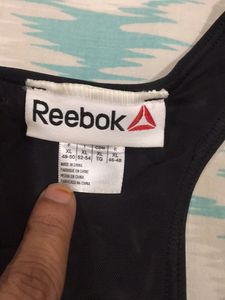 Reebok athletic workout sports bra in XL size
