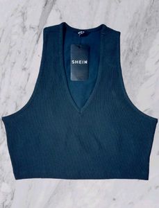 SHEIN V-Neck Crop Tank Top