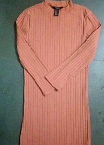 Ribbed Mock Neck Long Sleeve Top