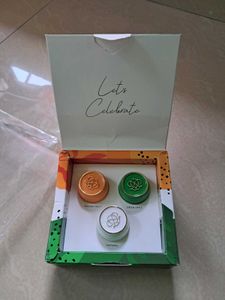 🎀Brand New Oriflame Tender Care Set with Tag🎀