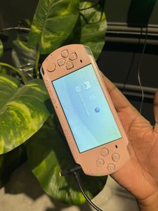 Pink Sony PSP Gaming Device