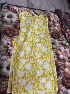 Beautiful Yellow Floral Kurta