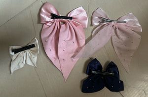 Set of 4 Pearl Bow Hair Clips