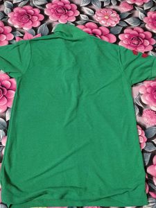 Green T-Shirt with Heart Detail