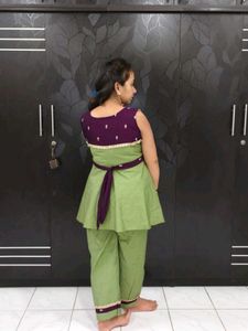 Elegant Purple &amp; Green Kurta Set  self design