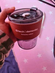 glass sipper mug with a Lid &amp; Straw