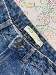 Max Trendy Ripped Wide-Leg Jeans
