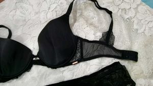 Elegant Black lingerie set 👍