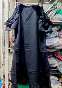 Chic Cold Shoulder Ruffle Black Dress