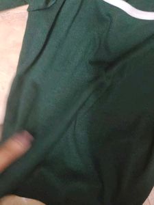 Green Long Sleeve Top