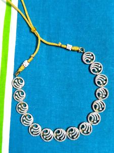 Silver Tone Necklace