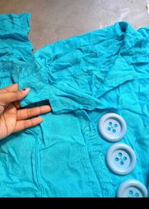 Turquoise Top &amp; Black Jeans with Red Bord