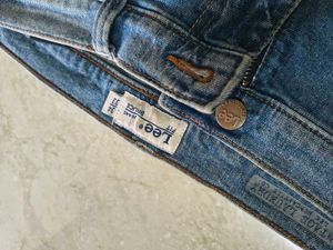 Light Blue Distressed Denim Jeans Mens