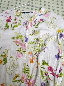 Floral Top Western