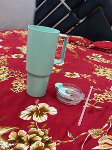 Mint Green Tumbler with Lid and Straw