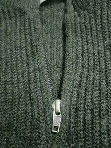 Stylish Half-Zip Cropped Winter Top for Women