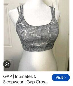 Gap Leaf Print Sports Bra