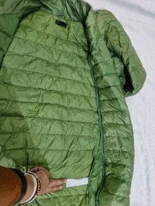 UCB Lightweight Puffer Jacket + Levi's Jeans Combo