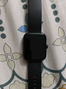 Sleek Black Smartwatch