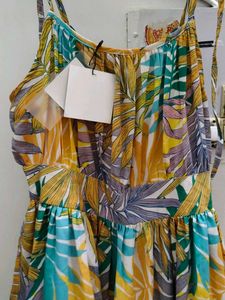 a very beautiful middi dress..