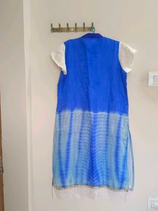 Blue Tie-Dye Embroidered Kurta