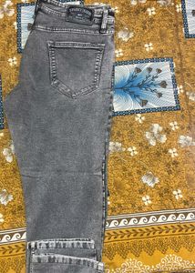 Sparky Jeans - Grey Washed Denim