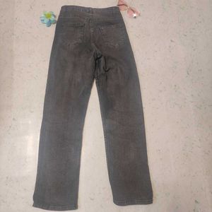 Gray High-Waisted  Jeans