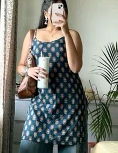College wearing daily kurti for women