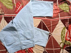 Light Wash Wide Leg Jeans