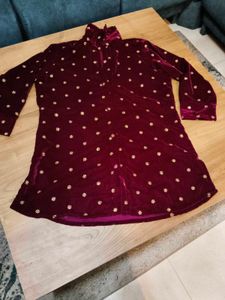 Elegant Velvet Kurta with Gold Embellishments