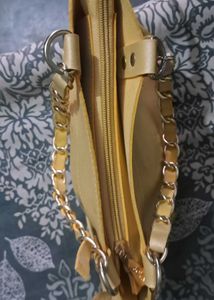 Stylish Cream Chain Handle Handbag