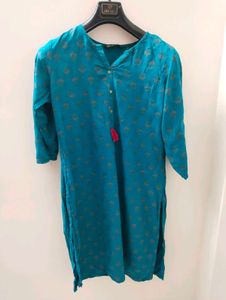Set of 6 Kurtas